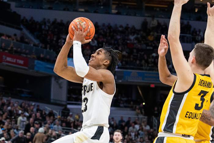 Jaden Ivey goes in for the shot in Purdue's Big Ten championship game versus Iowa.